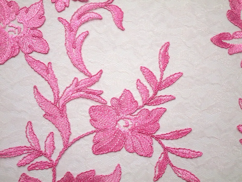 Krajka ružová "kvety, listy"