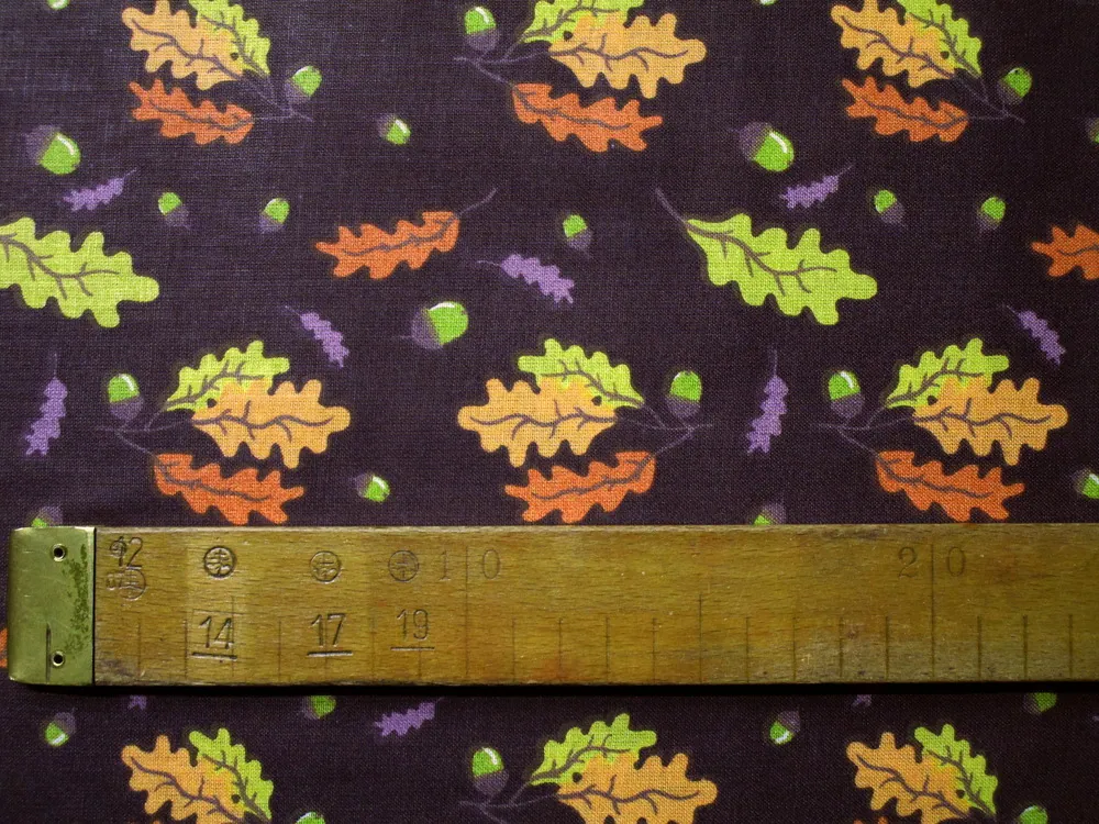 Bavlna tmavohnedá "žlto-pomarančové listy" 