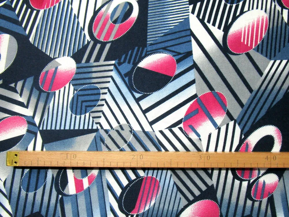 Svetrovina tenká bielo-sivo-modrá "vzorovaná"