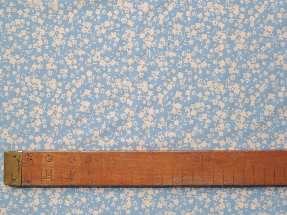 Úplet modrý "maslové kvety"