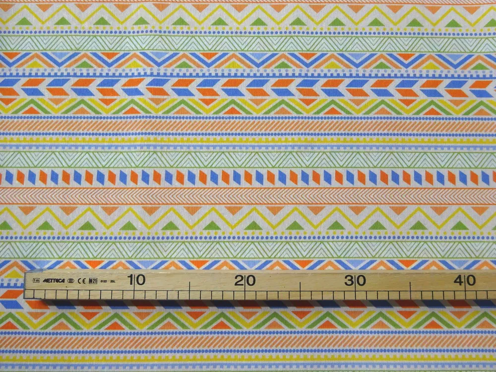 Poťahovka smotanová "geometrický motív" 