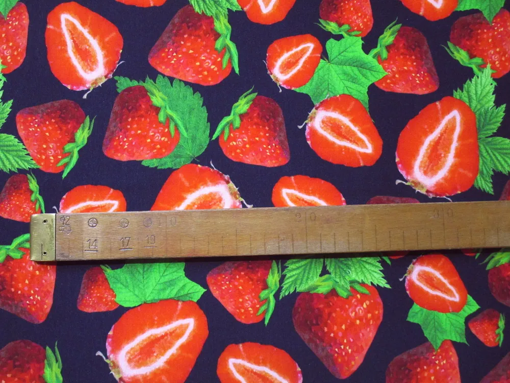 Úplet tmavomodrý "jahody" - digitálna tlač