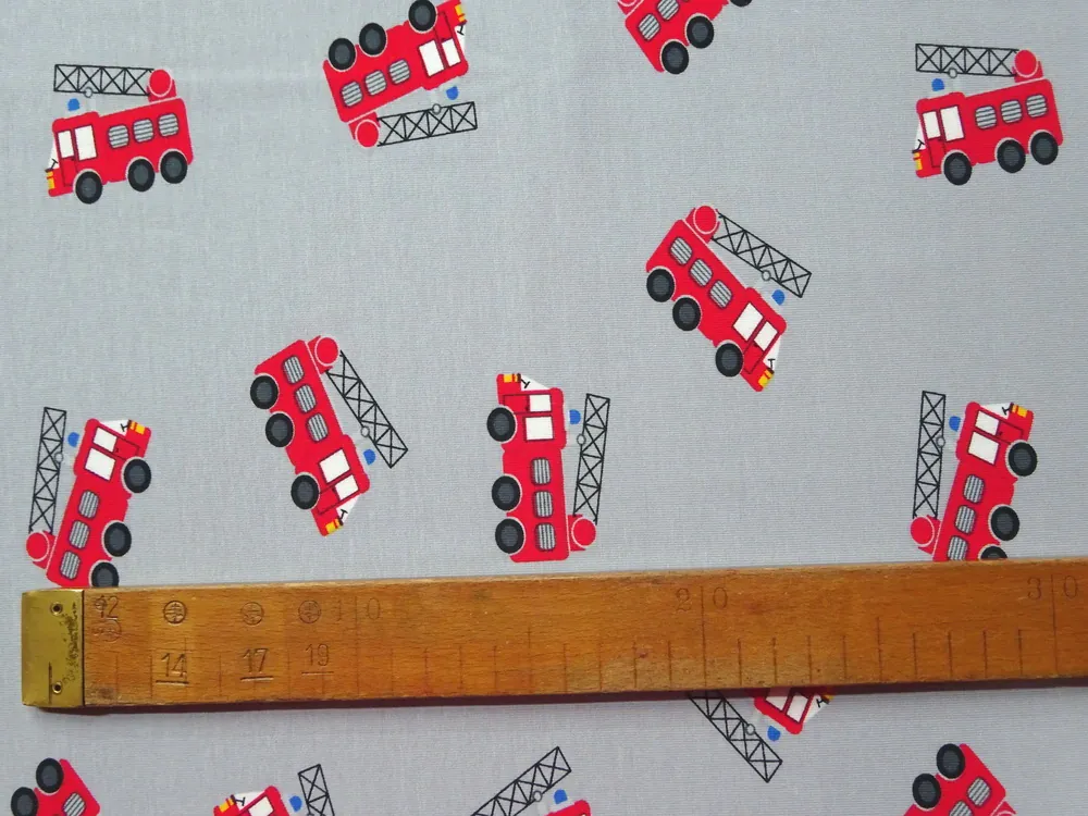 Úplet sivý "hasičské autá"