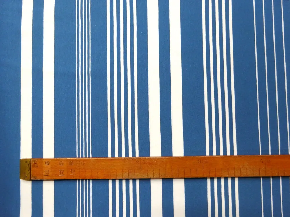 Úplet modrý "biely pásik"