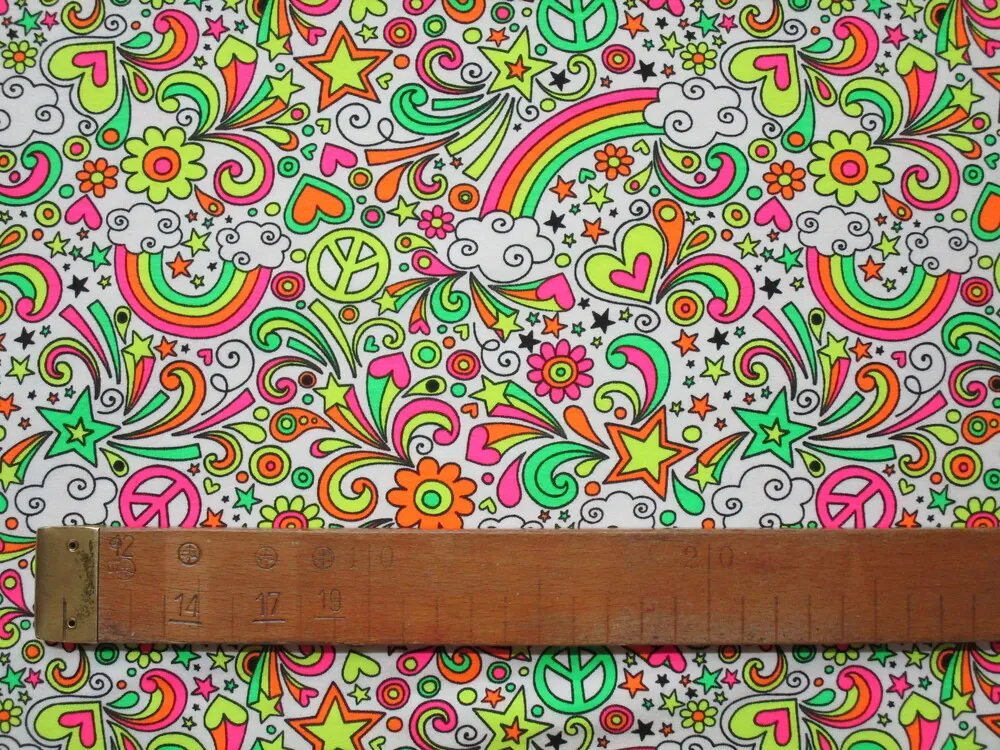 Úplet smotanový "neónový vzor"