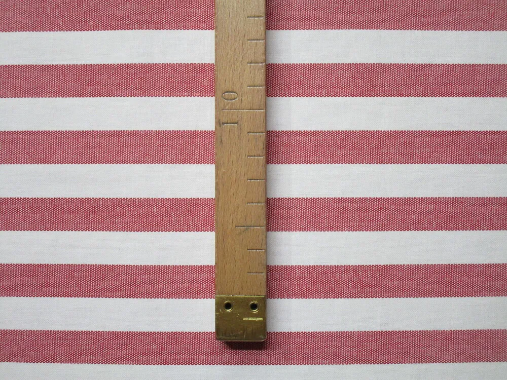 Bavlna biela "červený pásik" - certifikovaná 