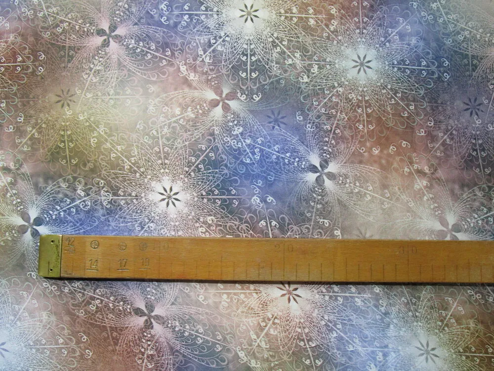 Hodváb hnedo-fialkový "kvety" 