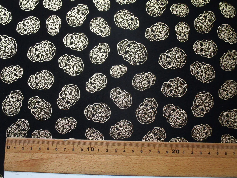 Úplet čierny "zlatá lebka" 