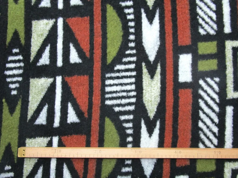 Svetrovina s vlnou "geometrický vzor"