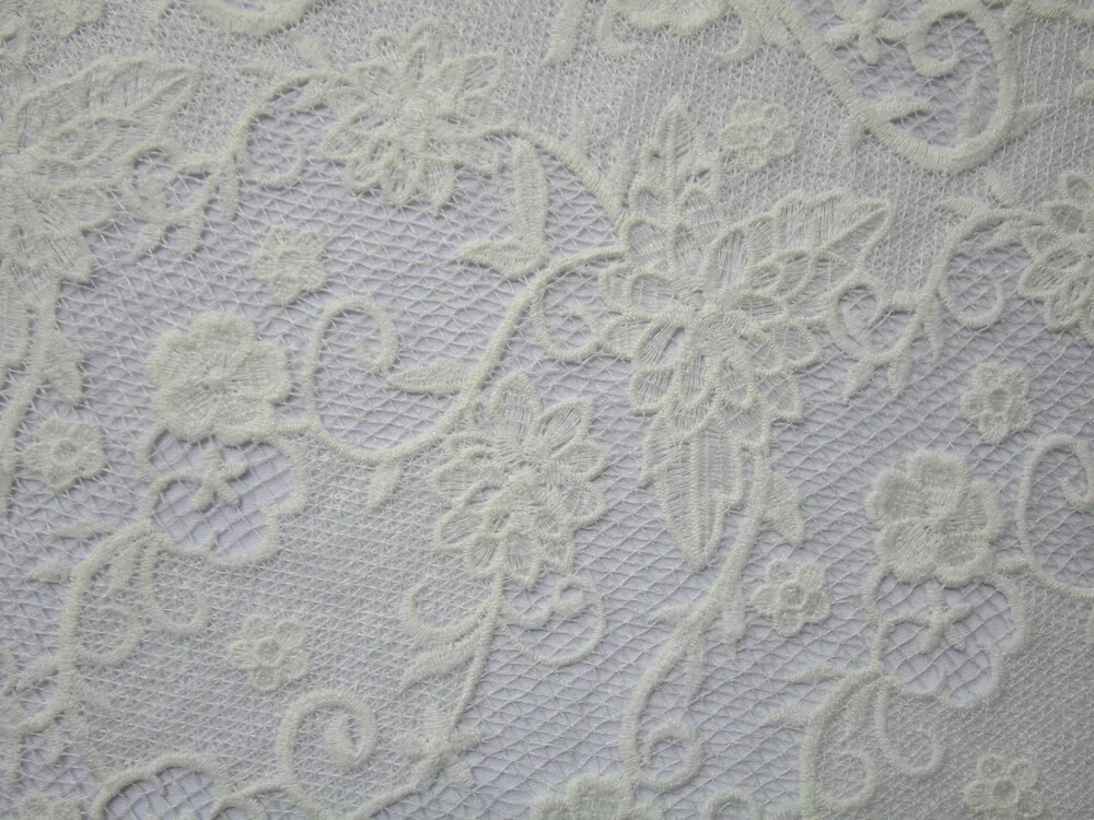 Krajka bavlnená smotanová "kvety" 