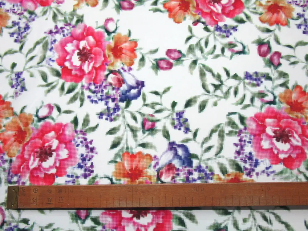 Šatovka maslová "digitálne kvety"