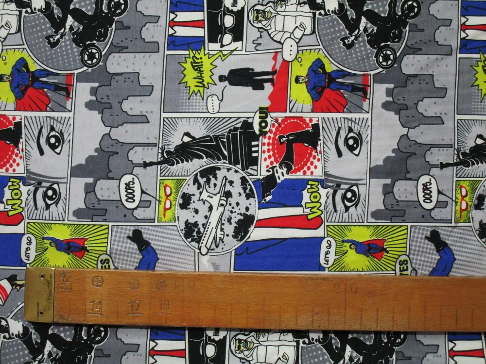 Úplet sivý "bielo-žlto-červeno-modrý komiks"