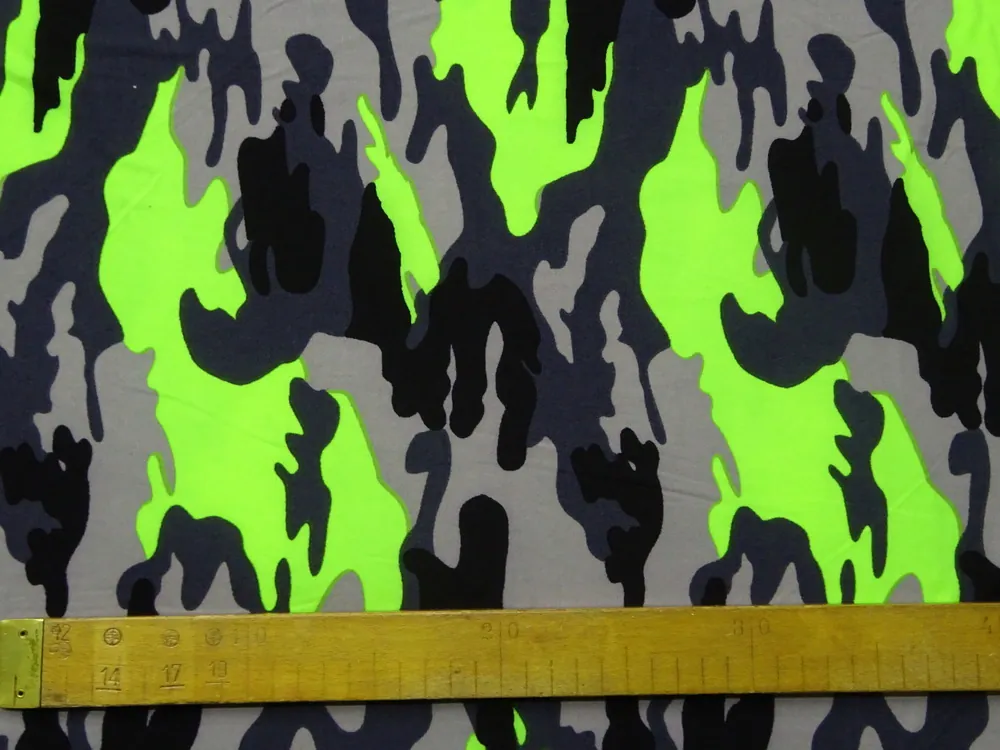 Úplet sivo-čierny "neónovo žltý maskáč" 