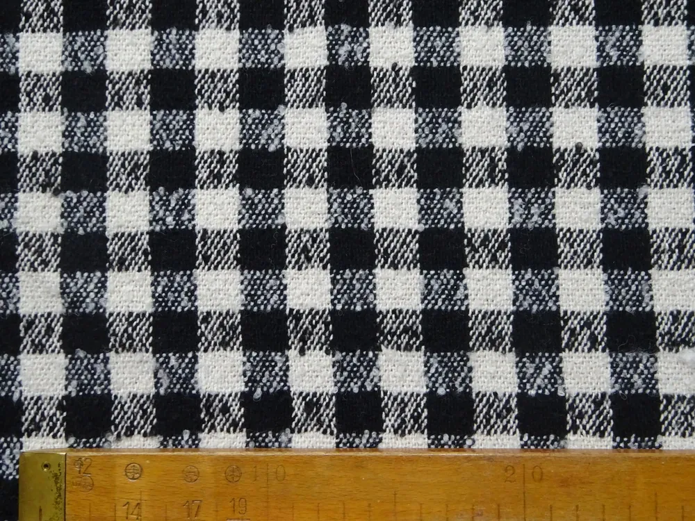 Kostýmovka s vlnou smotanovo-čierna "kocka" 