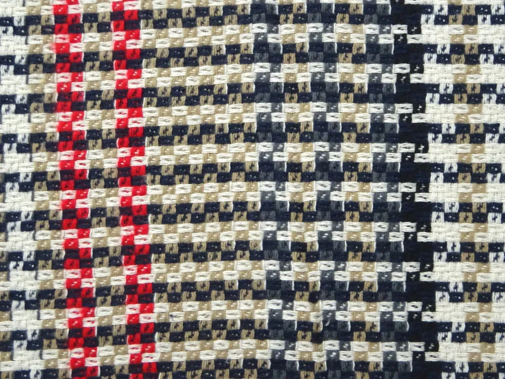 Kabátovina smotanová "sivo-červeno-modré pásiky" 