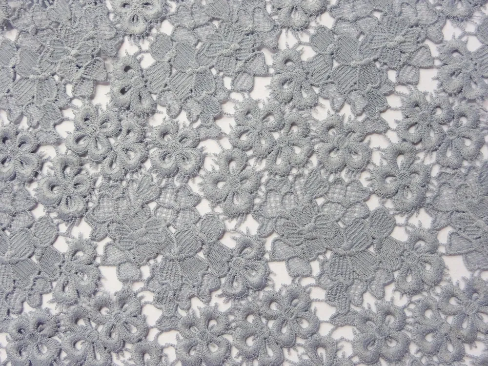 Krajka sivá "kvety" 