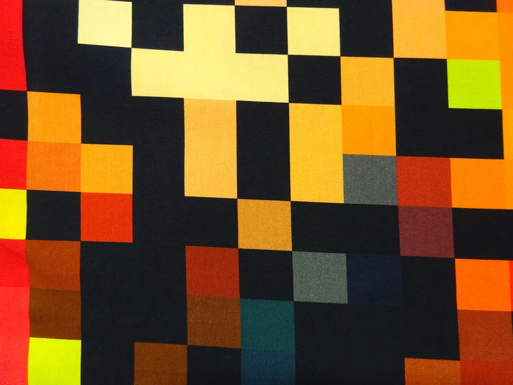 Teplákovina farebná "geometrický vzor" 