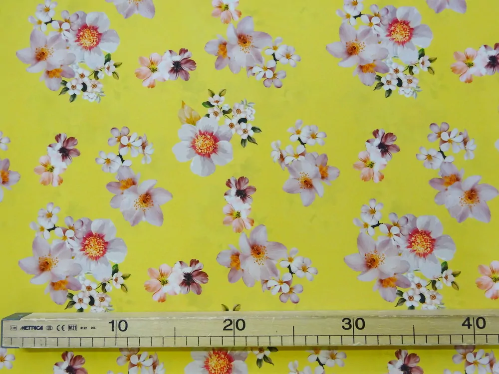 Šatovka s hodvábom žltá "kvety" 