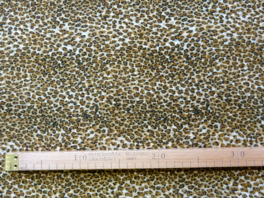 Šifón krémový "hnedo-čierny leopardí vzor" 