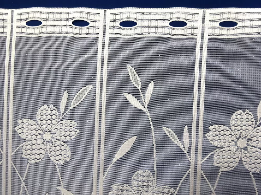 Záclonka biela "kvety" - 45 cm