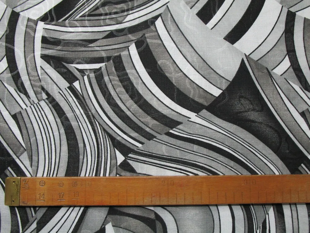 Kostýmovka bielo-sivo-čierna "špirála" 