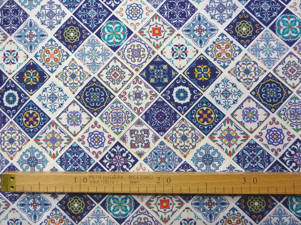 Kočíkovina biela "modrý vzor" 