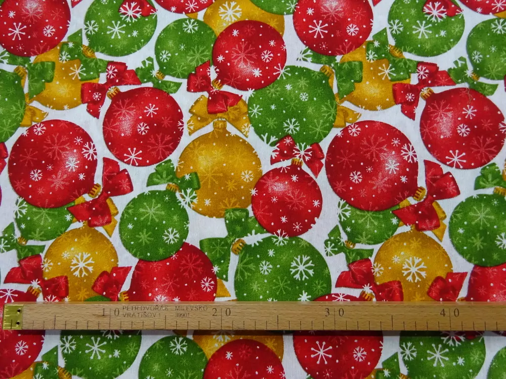 Poťahovka biela "vianočné gule" 