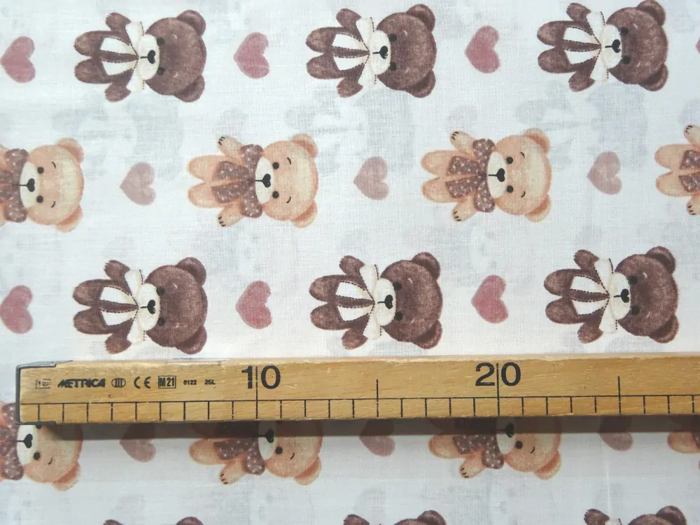 Bavlna smotanová "macko, srdiečko" 