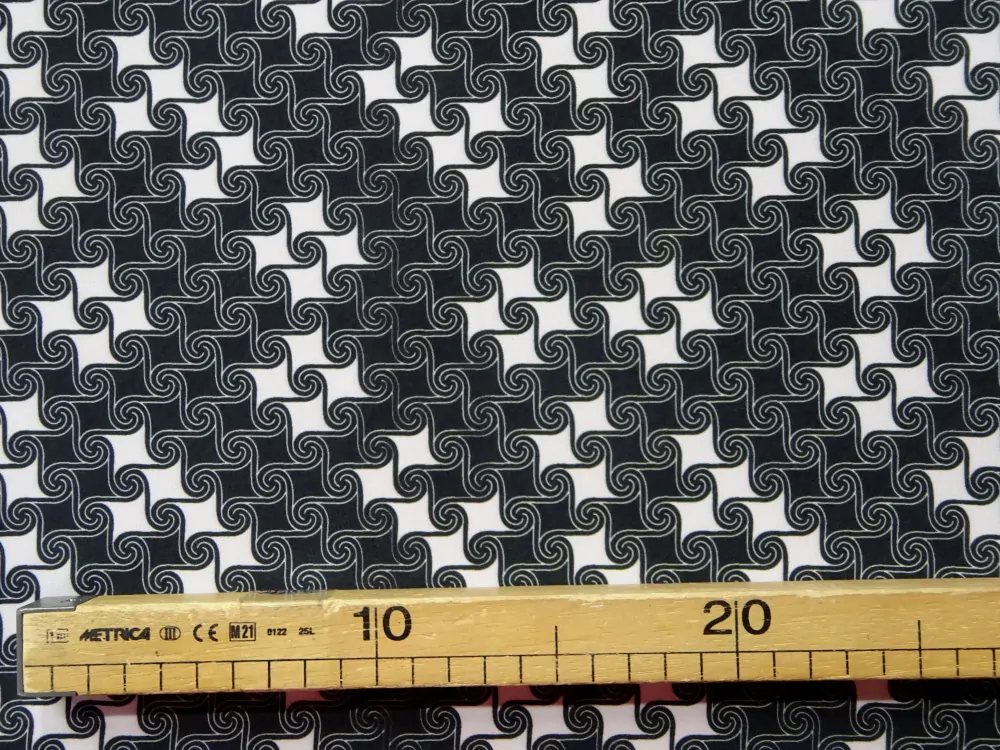 Šatovka bielo-čierna "vzorovaná" 