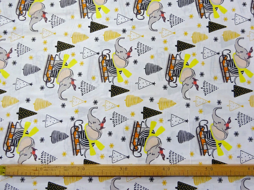 Bavlna biela "slon na saniach" 