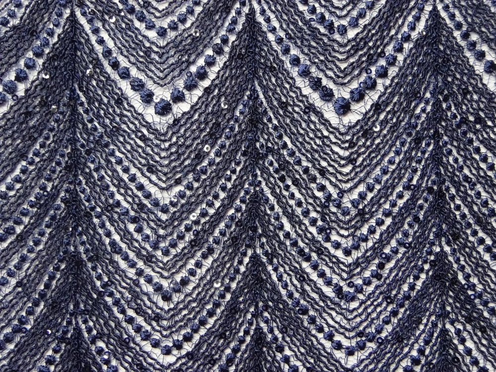 Krajka tmavomodrá "vzorovaná" - s flitrami 