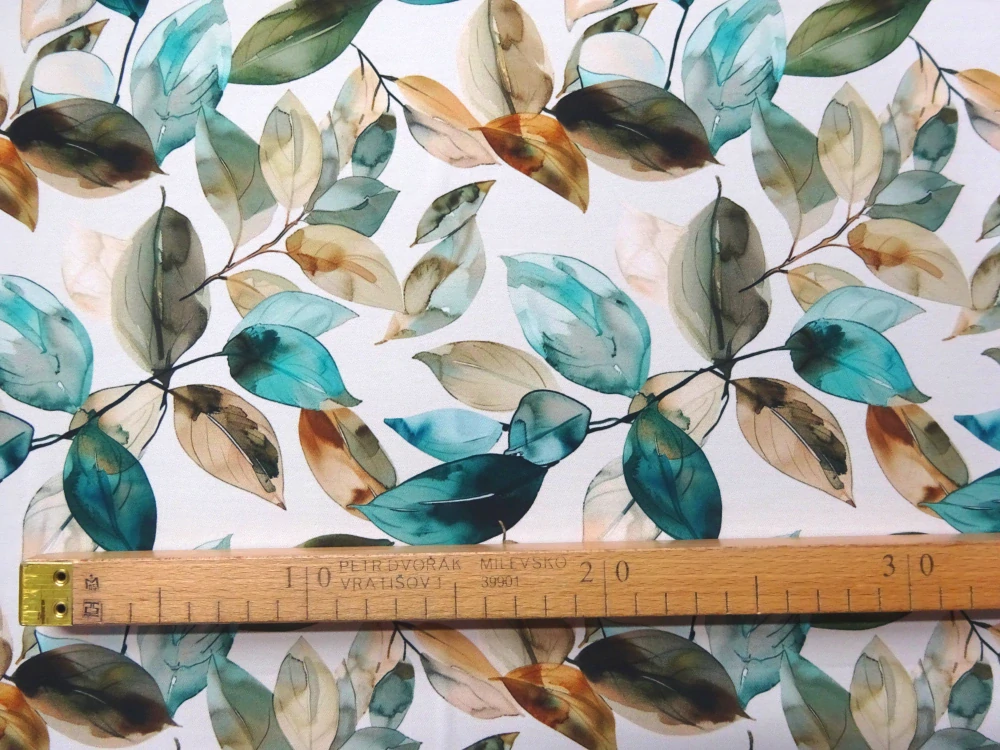 Šatovka Prada krémová "listy" - Slovenská tlač 