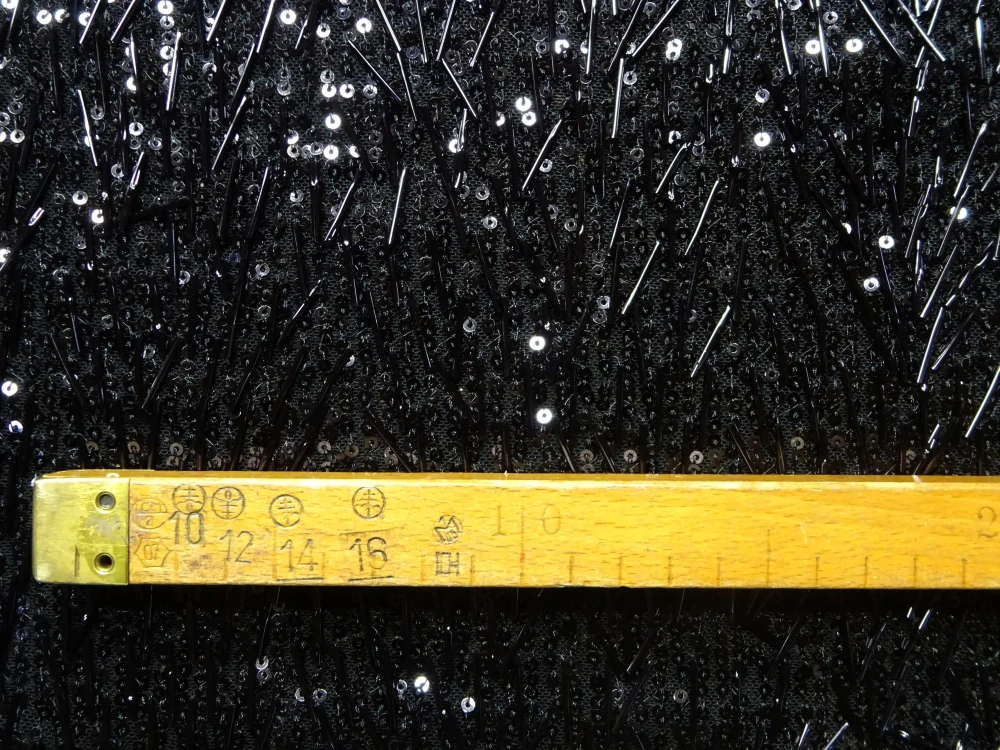 Sieťka elastická Calandria čierna "čierne flitre" 