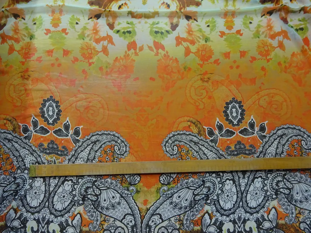 Šifón Evelína "ornamenty, motýl" - bordúra 