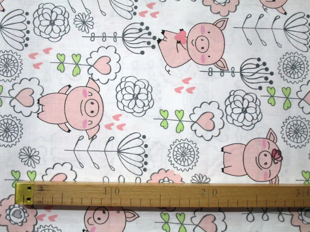 Bavlna biela "prasiatka, kvety" 