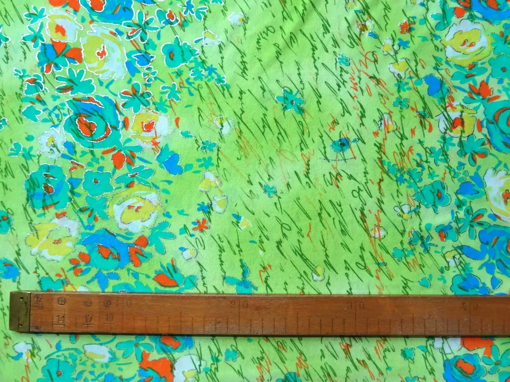 Úplet zelený "farebné kvety" 