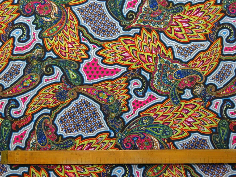 Šatovka "farebné vzory"