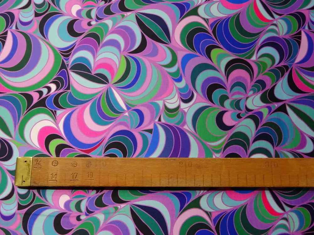 Satén tyrkysovo-fialový "vlnovky" - zbytok