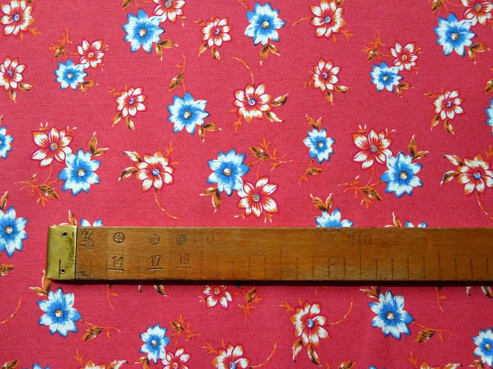 Riflovina červená "farebné kvety" 