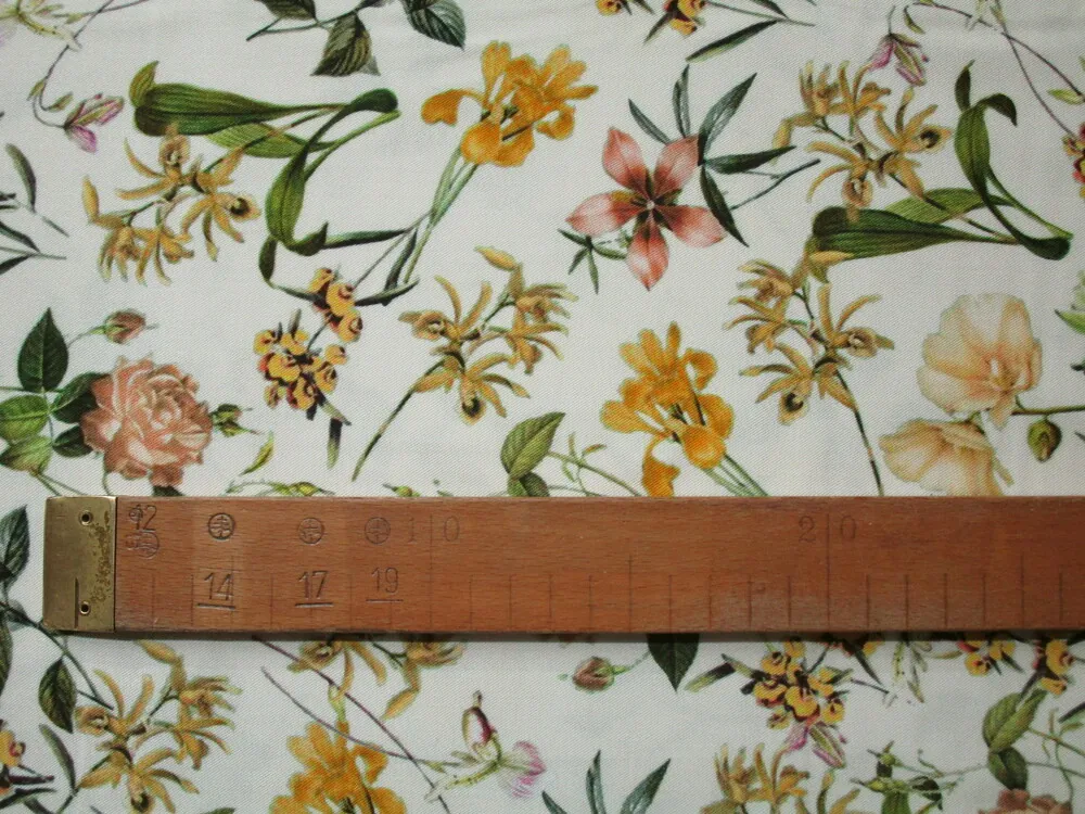 Šatovka maslová "lúčne kvety" 