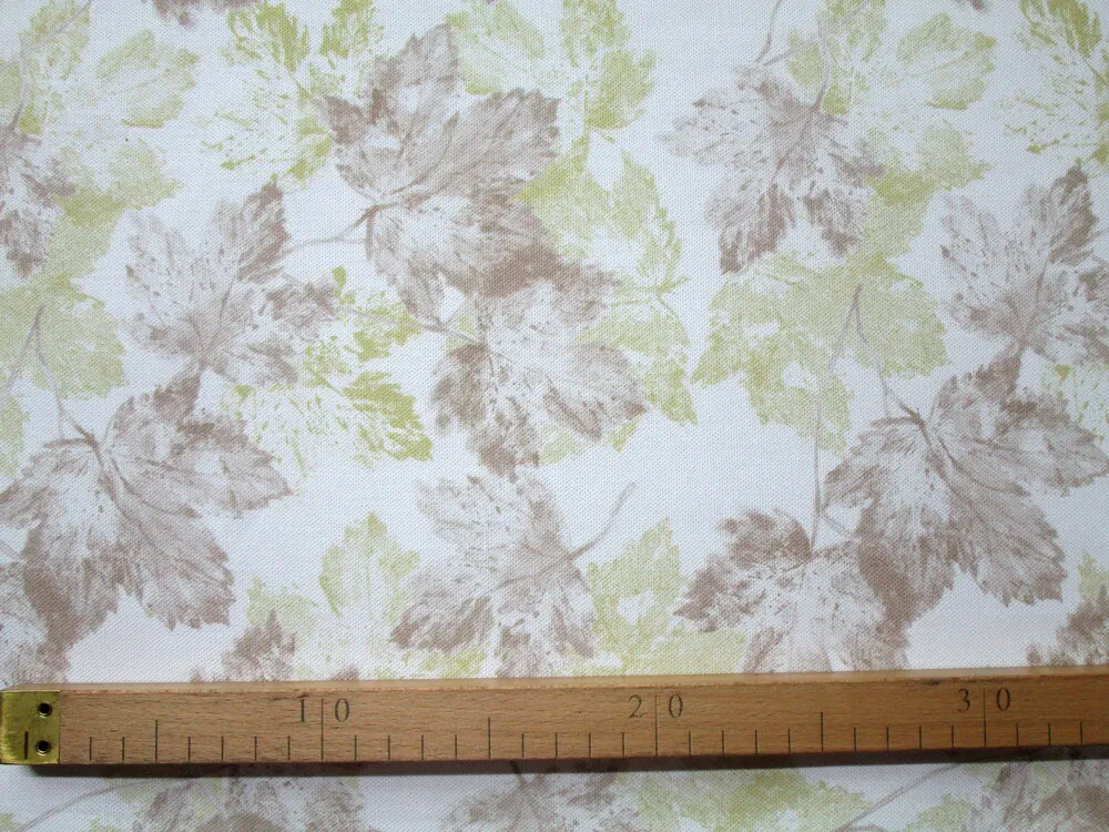 Poťahovka biela "zelené a hnedé listy" - digitálna tlač