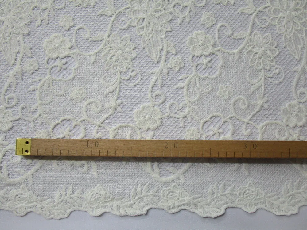 Krajka bavlnená smotanová "kvety" 