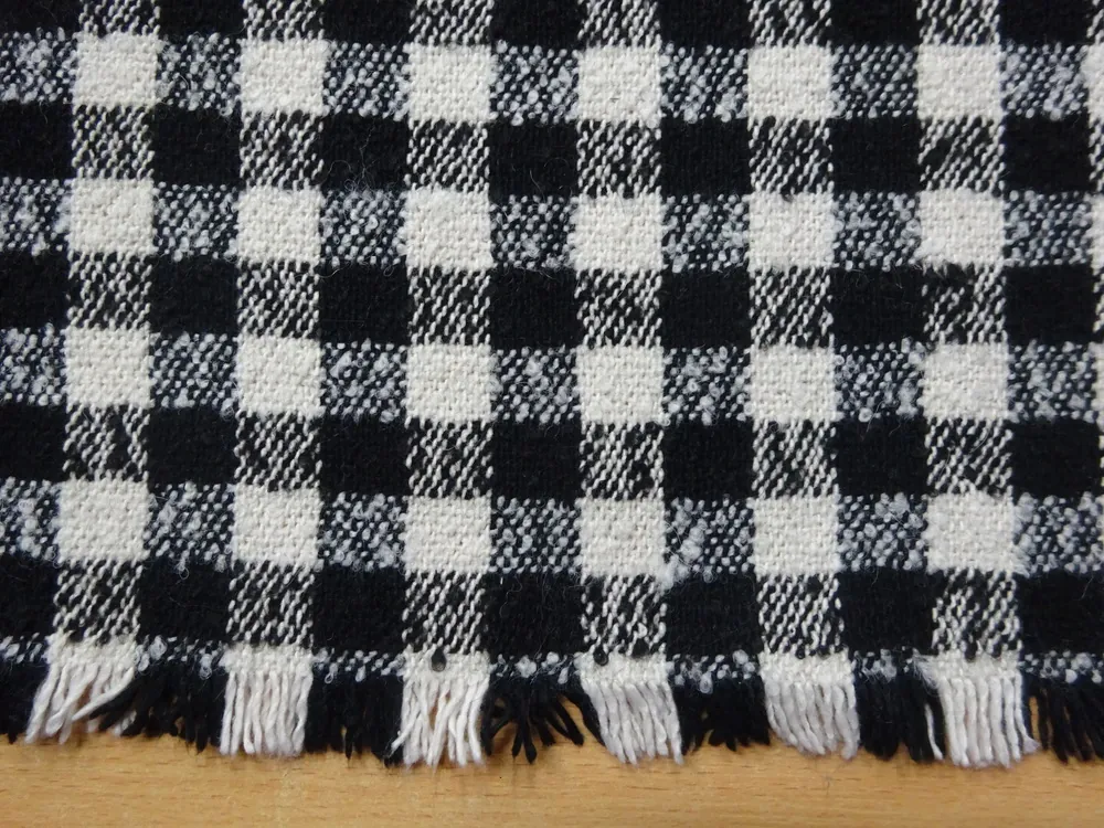 Kostýmovka s vlnou smotanovo-čierna "kocka" 