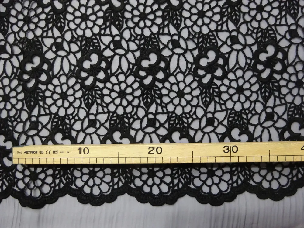 Krajka na organze čierna "Lukrécia"