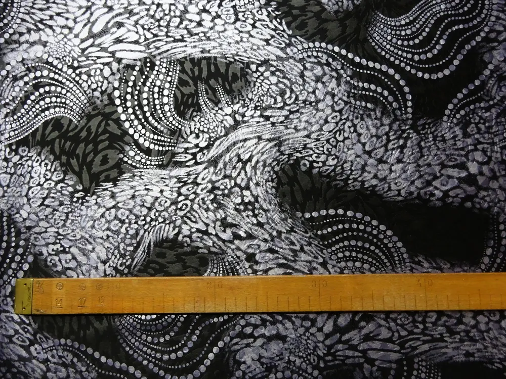 Úplet čierny "strieborno-fialkový vzor" 