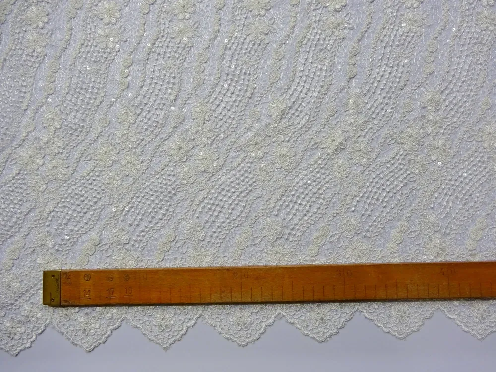 Krajka maslová "kvety, ďalšie vzory, flitre" 