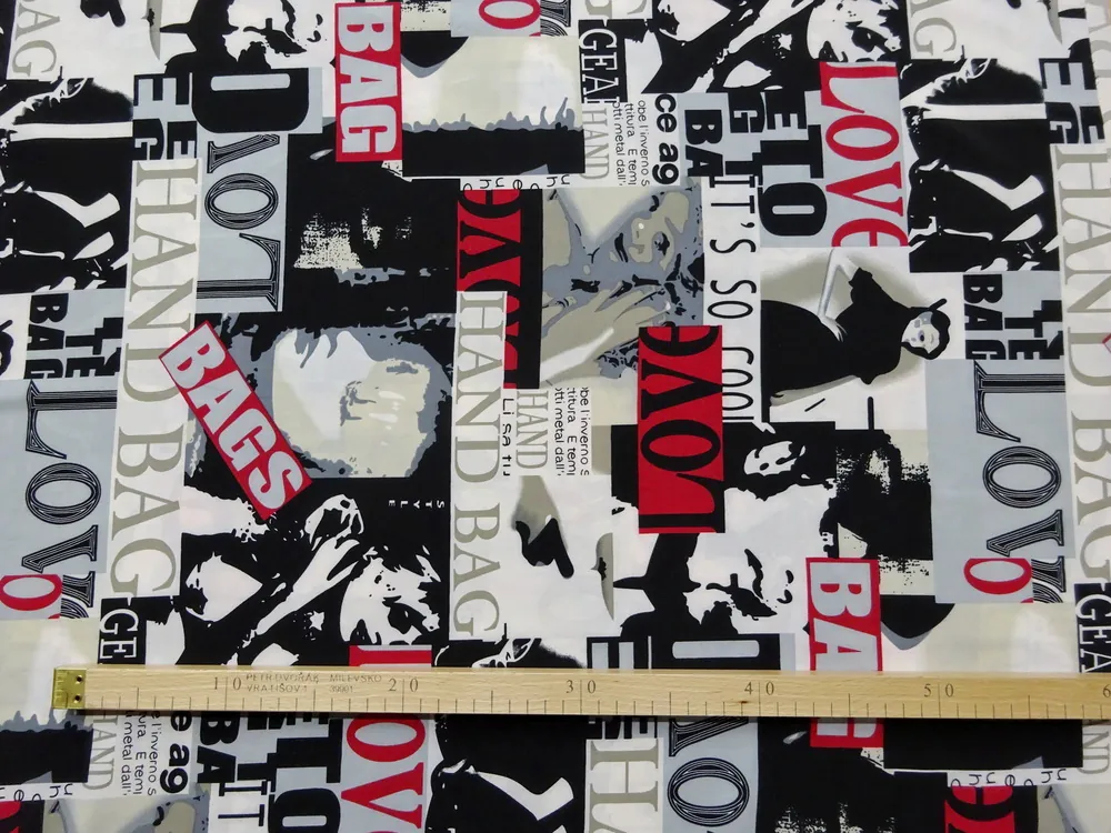 Šatovka Beggy farebná "nápisy, postavy" 