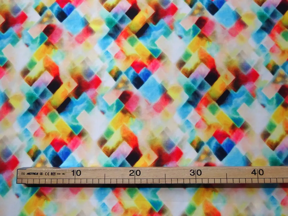 Hodváb farebný "geometrický vzor" 