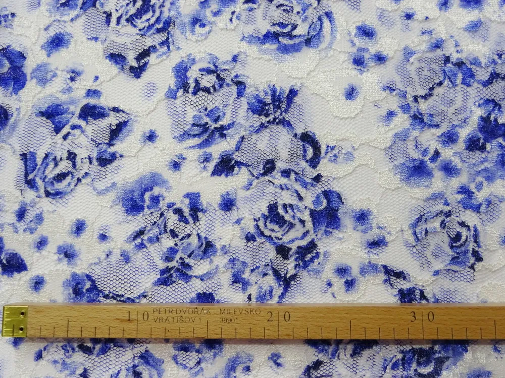 Krajka elastická bielo-modrá "kvety" 