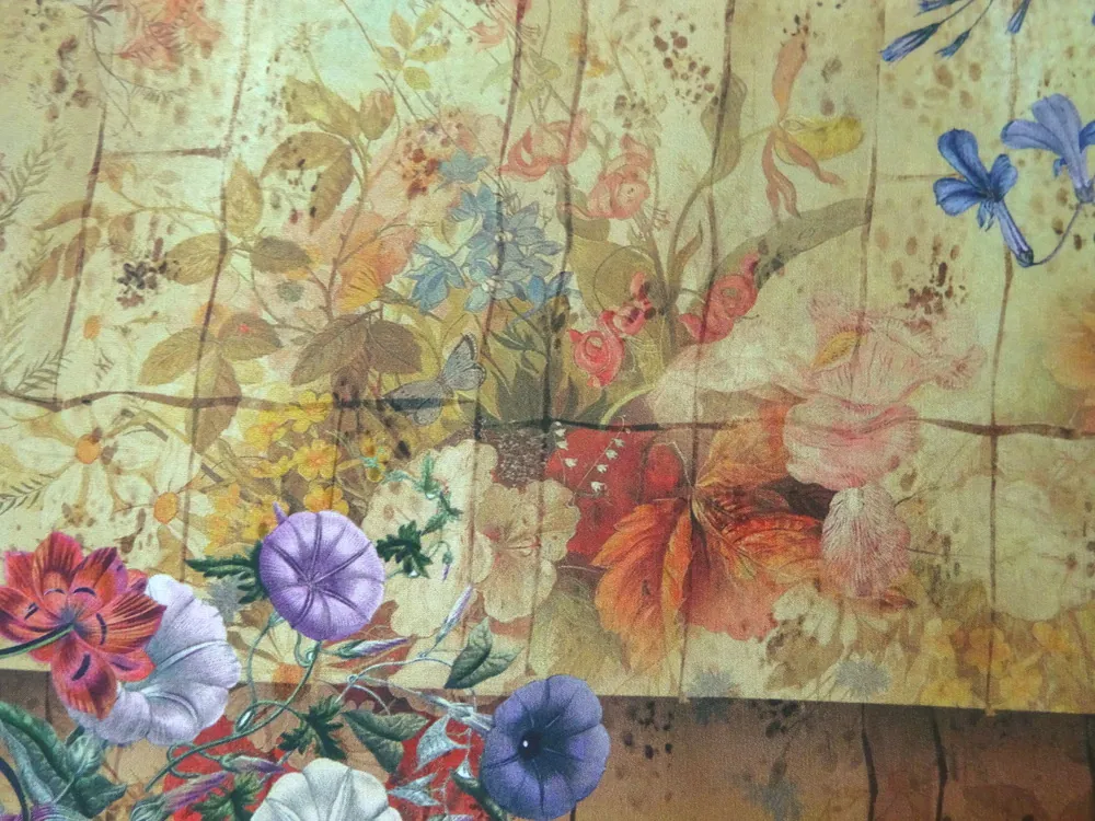 Hodváb béžovo-hnedý "kvety" - Taliansko 